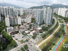 서울 아파트값 불장에 '노도강' 경매도 들썩…낙찰가율 상승 기사 이미지